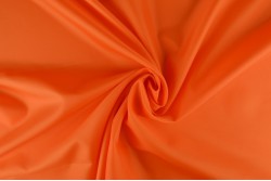Voering 10 oranje