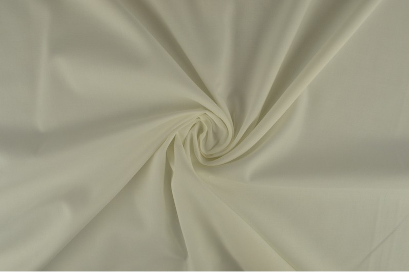 Katoen voile 02 gebroken wit