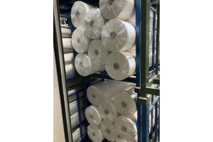 Partij Non-Woven Vlies stoffen 20.000 MTR