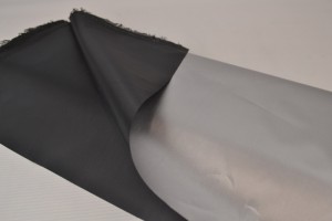 Zonwerende verduisteringsstof 01 zilver enkelzijdig