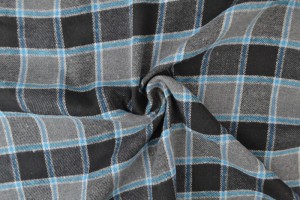 Tartan flannel 42-1