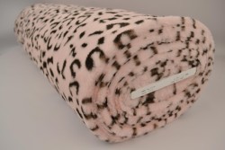 faux fur print 03-09