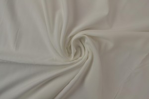Viscose 02 gebroken wit