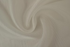 Organza 02 - gebroken wit