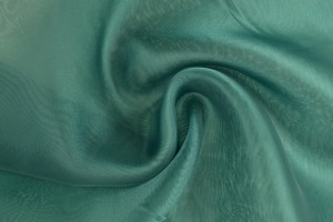 Organza 32 - donker groen