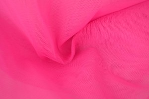 Tule 51 fuchsia