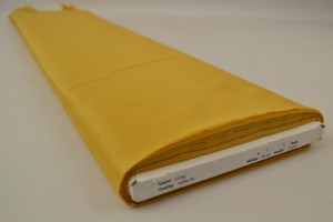 Voering 47 okergeel